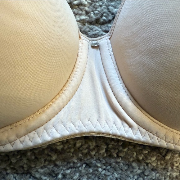 Fantasie T-Shirt Bra 32D - Picture 3 of 6